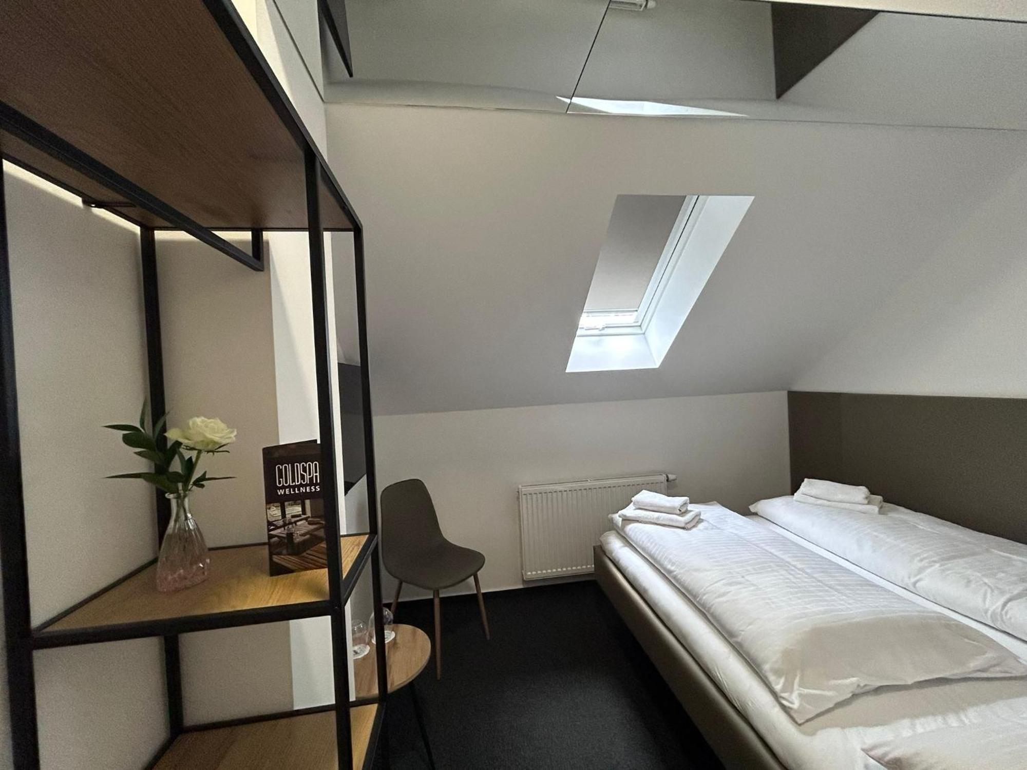 Golden Golem Hotel & Spa Prague Luaran gambar