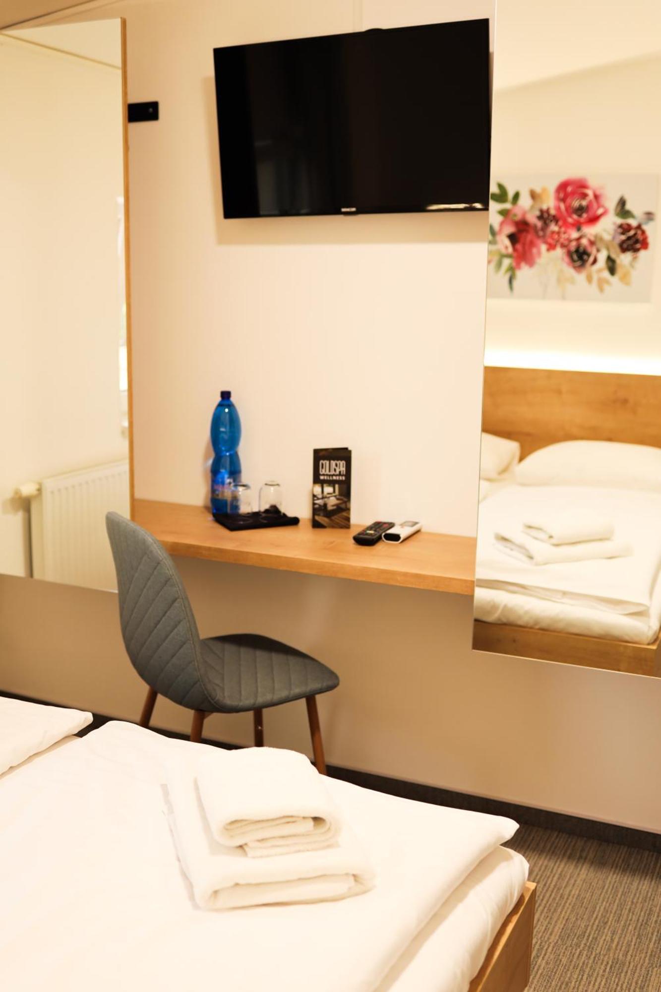Golden Golem Hotel & Spa Prague Luaran gambar